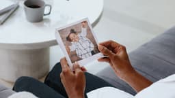 Neliön muotoiset kuvat